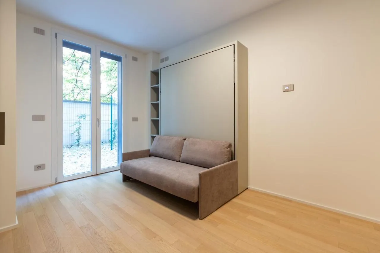 Cozy Flat With Parking Daire Milano 0*,  İtalya